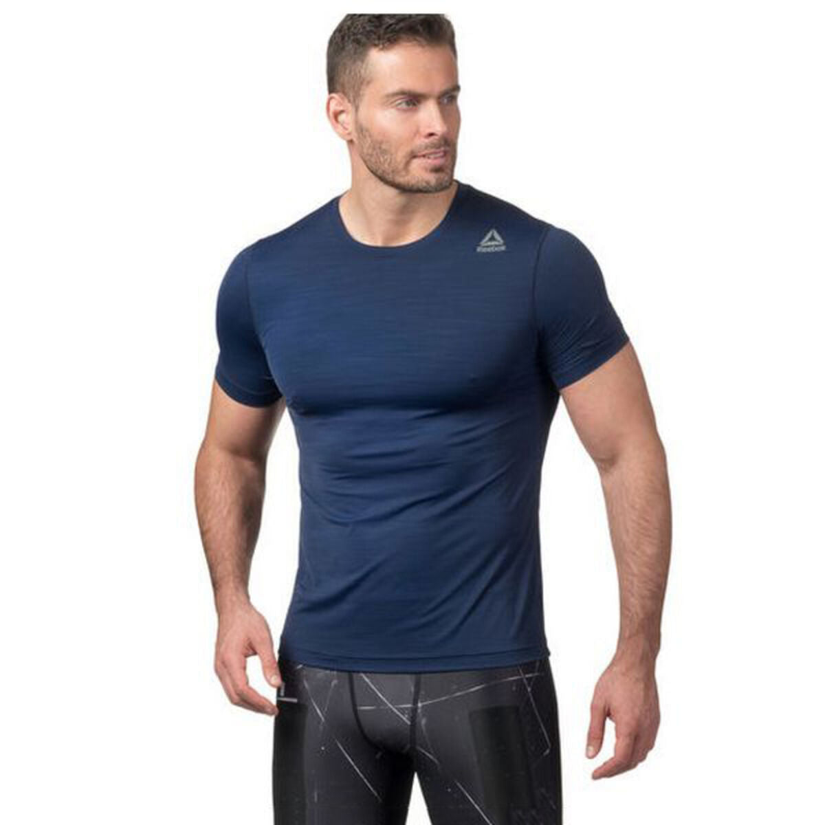 Kortarmet T-skjorte til Menn Reebok Wor Aactivchill Tech Blå