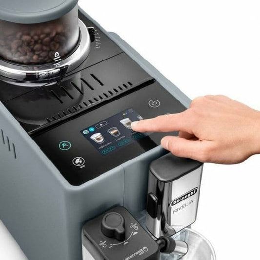 Superautomatisk kaffetrakter DeLonghi Rivelia EXAM440.55.G Grå 1450 W